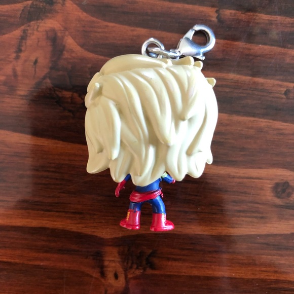 Funko! Pop Capitan Marvel - Picture 2 of 4